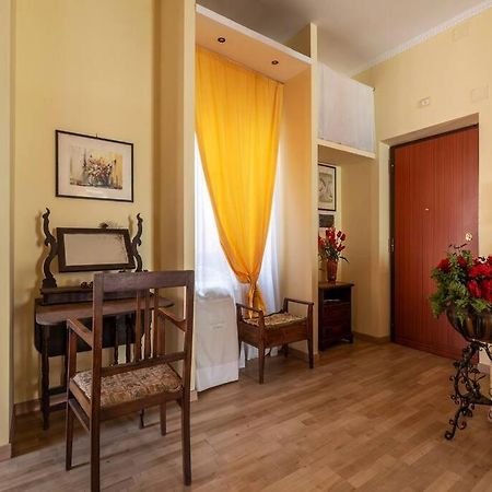Elegante Appartamento Centrale Ρώμη Εξωτερικό φωτογραφία