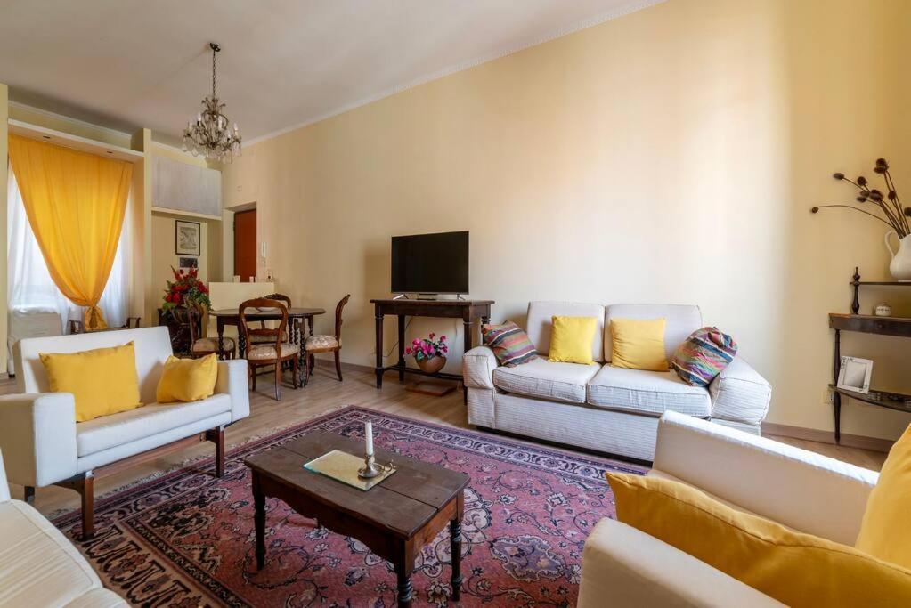 Elegante Appartamento Centrale Ρώμη Εξωτερικό φωτογραφία